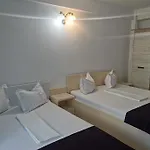 Bianca Studio *