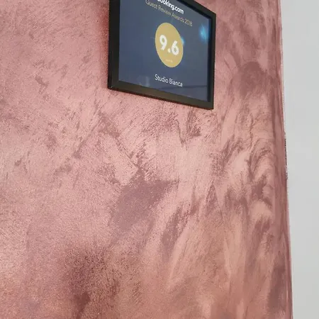 Bianca Studio